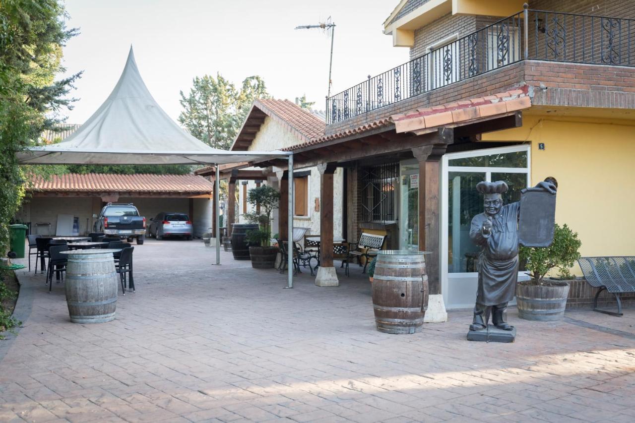 Hotel Un Lugar En La Vecilla Dueñas Kültér fotó